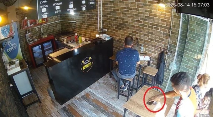 Bursa'da masada duran telefonu saniyeler içinde çaldı!