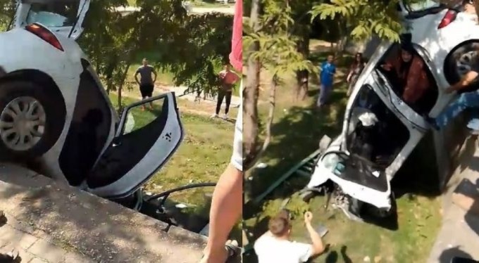 Bursa'da yoldan çıkan otomobil şarampole uçtu: 3 yaralı