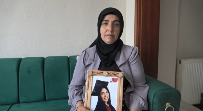 Acılı anne PKK'nın kaçırdığı kızını 10 yıldır hasretle bekliyor!