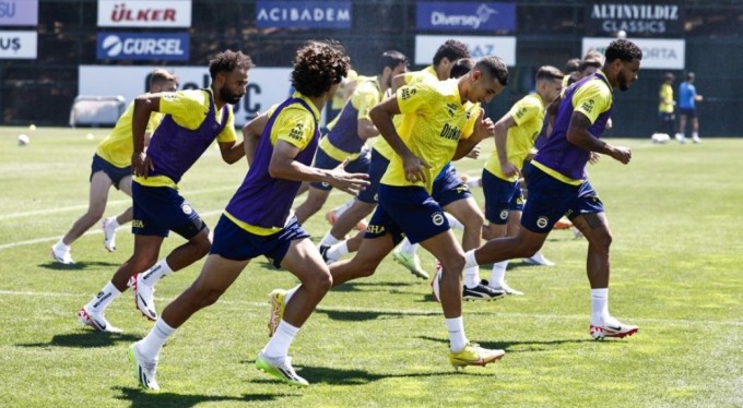 Fenerbahçe, Twente maçı hazırlıklarına başladı