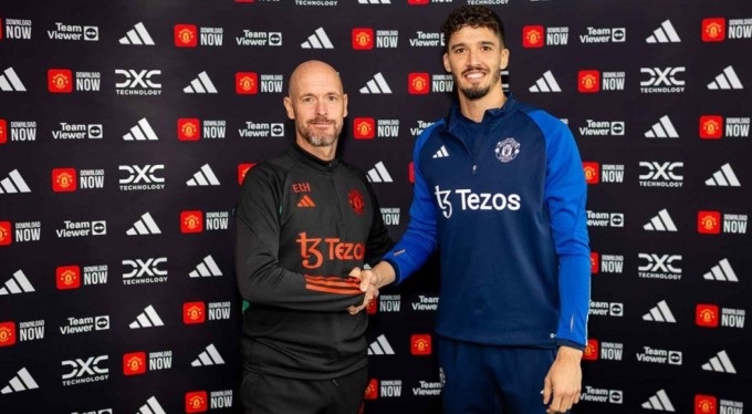 Altay Bayındır, resmen Manchester United'da