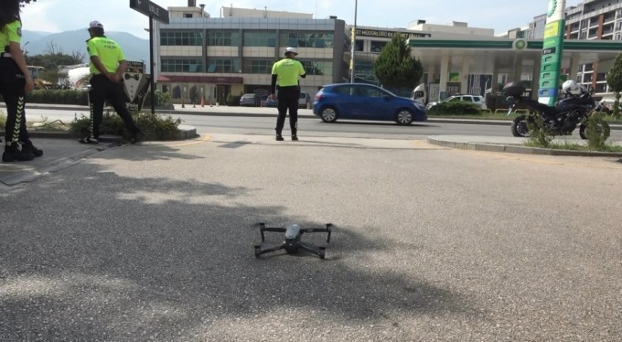 Bursa'da "Önce Yaya" uygulaması yapıldı, kural tanımaz sürücülere ceza kesildi