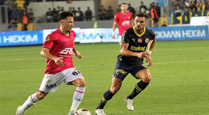 Fenerbahçe milli araya lider girdi!