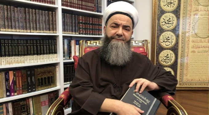 Cübbeli Ahmet Kadiri Tarikatı'na geçti