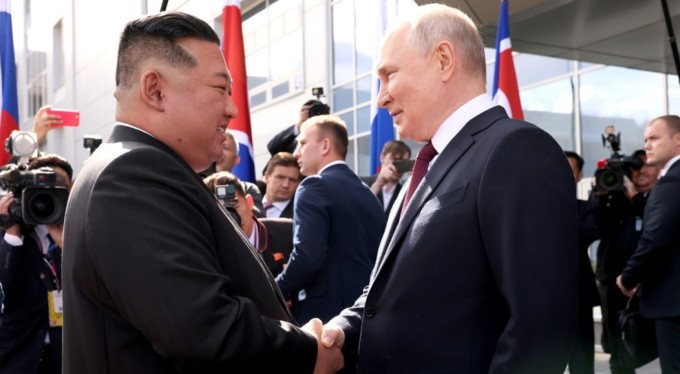 Kuzey Kore lideri Kim: "Putin'in tüm kararlarını destekleyeceğiz"