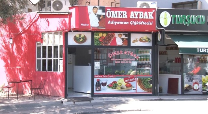Bursa'da dükkana giren hırsız cüzdanı çalıp kayıplara çalıştı