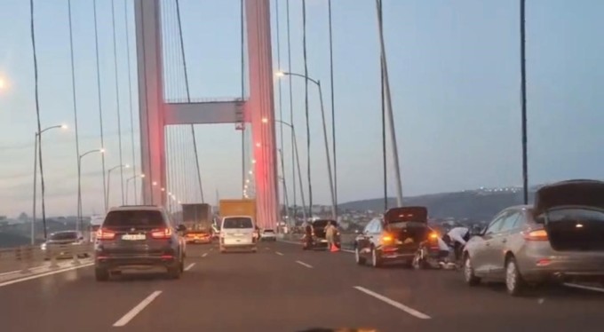 Osmangazi Köprüsünde bir garip olay! Çok sayıda aracın lastikleri aynı anda patladı.