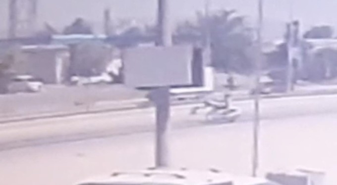 Bursa'da motosiklet yayaya çarptı: 2 yaralı