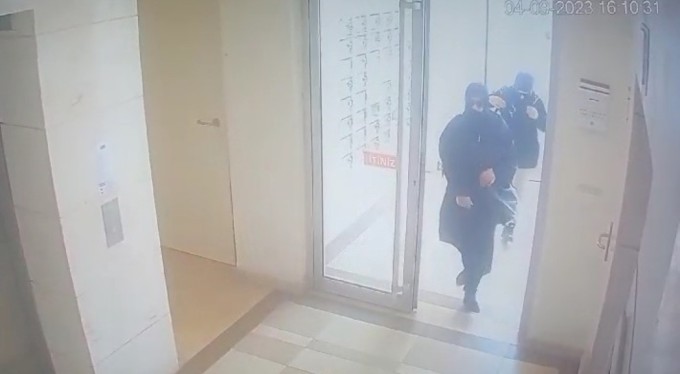 Bursa'da Daire daire vurgun yaptılar! Adliyeye çıkarken söylediği sözler şaşırttı