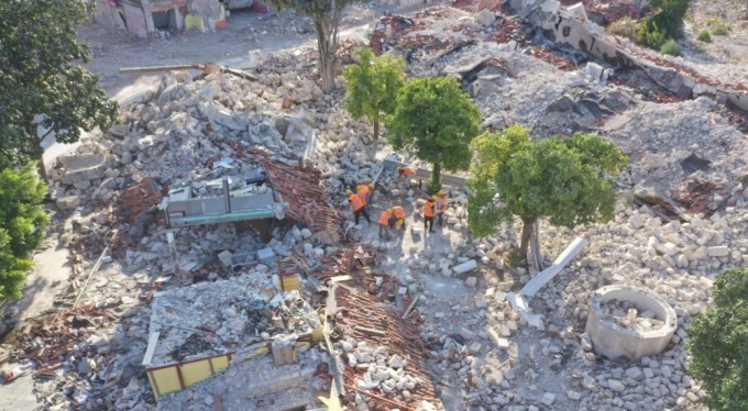 Tarihi enkazda çalışma başladı