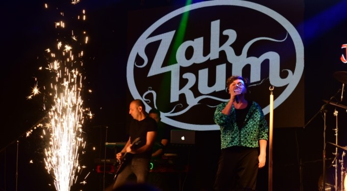 Zakkum Bursa'da hayranlarıyla buluştu