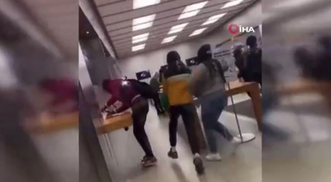 ABD'de Apple mağazası yağmalandı