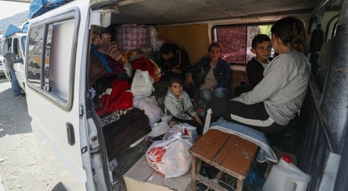 Dağlık Karabağ'dan Ermenistan'a geçenlerin sayısı 87 bini aştı