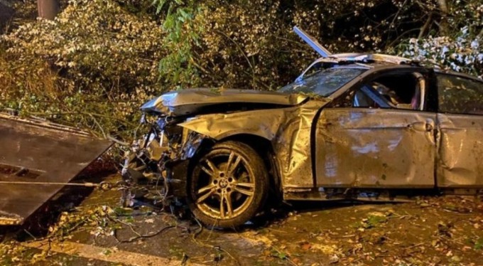 Bursa'da aşırı hız kaza getirdi! 1'i ağır 2 yaralı