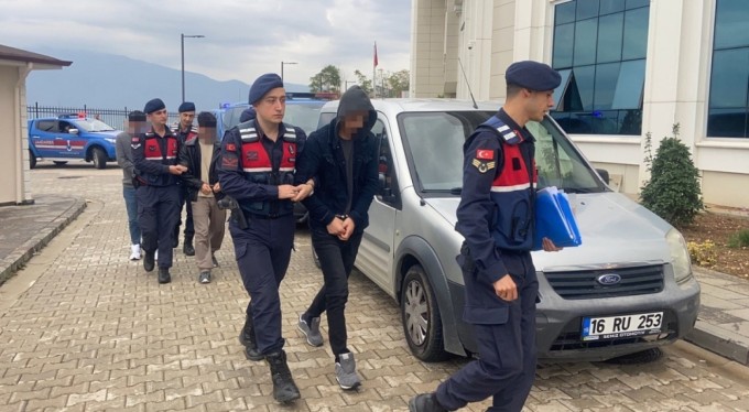 Sürücü ve ağabeyi adliyeye sevk edildi