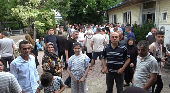 Bursa'da Kurban Bayramı'nda bozuk et dağıttıkları iddia edilen sanıklar yargılandı