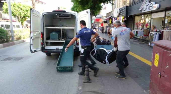 Kanser hastası adam tüfekle vurulmuş halde bulundu!