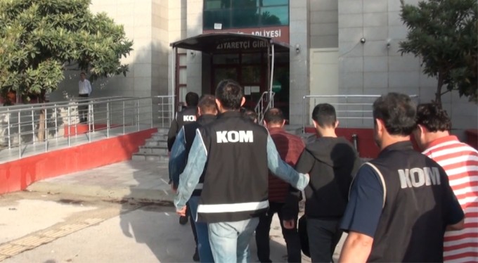 Bursa dahil 5 ildeki FETÖ operasyonunda 11 tutuklama!