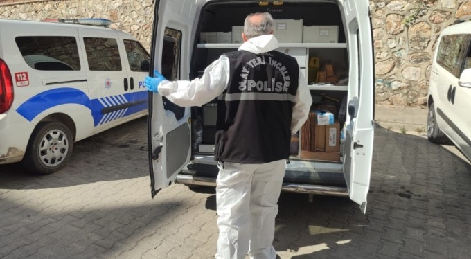 Bursa'da 52 yaşındaki kadın evinde ölü bulundu
