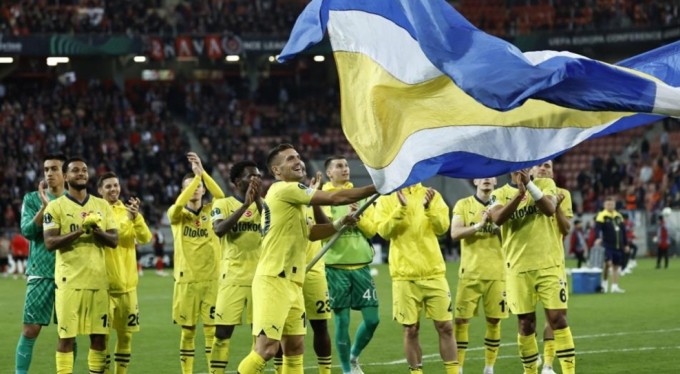 Fenerbahçe dolu dizgin!