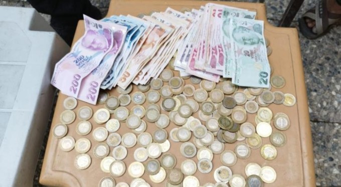 Dilencilik mesleği oldu: 49 kez ceza yedi, üzerinden yine bin 840 TL çıktı