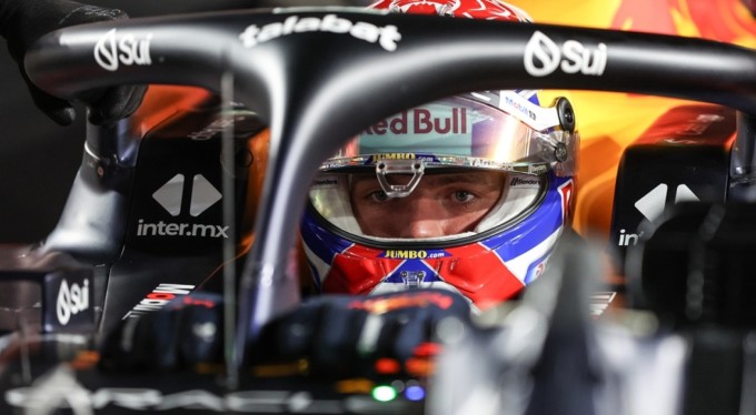 Formula 1'de Max Verstappen üst üste 3. kez şampiyon