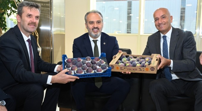 "Tarım ihracatında milyar dolarları konuşmalıyız"