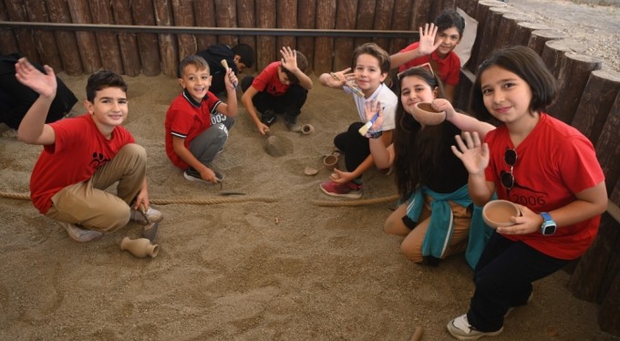 Arkeopark'ta zamanda yolculuğa davetlisiniz