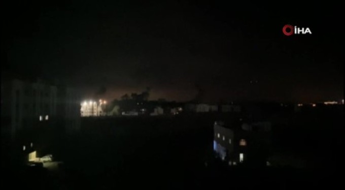 İsrail'den gece boyuna Gazze'ye bombardıman: 2 ölü