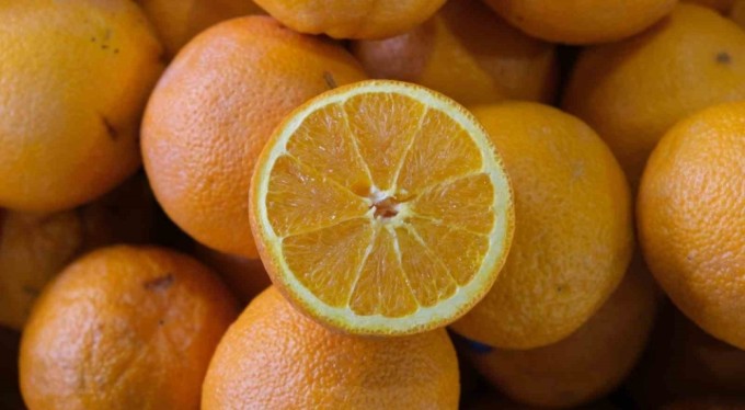 Kış meyve ve sebzeleri pazarda yerini alıyor