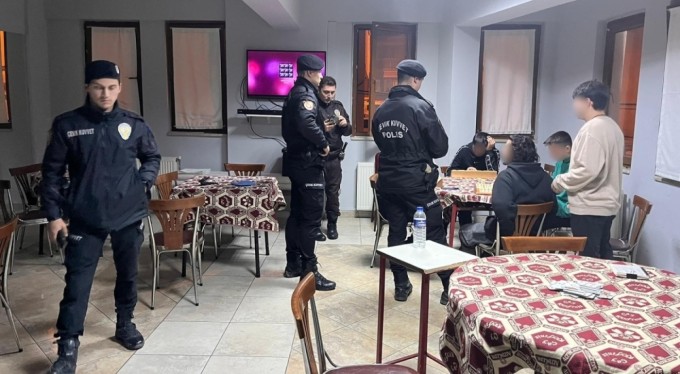 Bursa polisinin uygulamaları devam etti