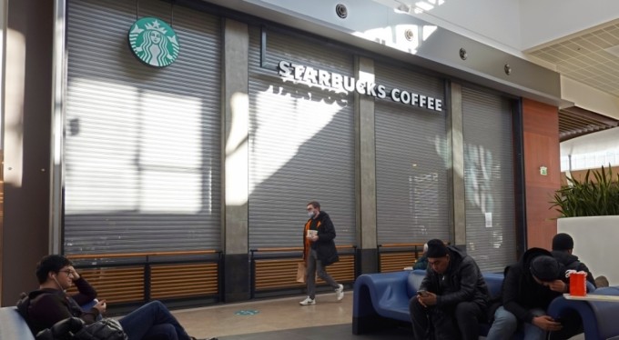 Starbucks'tan Filistin'e destek paylaşımlarına dava