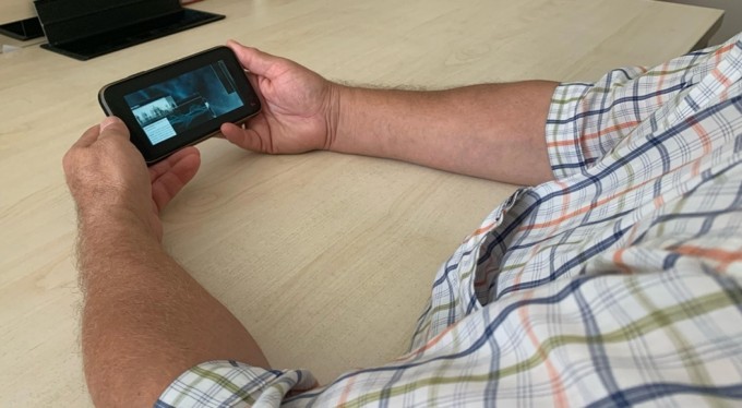 Mesaide tabletle oynayıp film izlemek kovulma sebebi