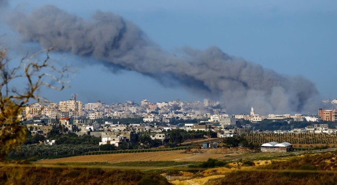 İsrail, gece boyu Gazze Şeridi'ni vurdu: 21 ölü