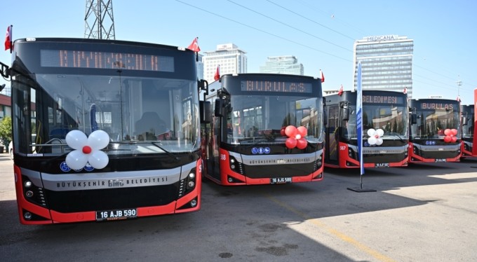 Bursa'da ulaşım filosu gençleşerek büyüyor