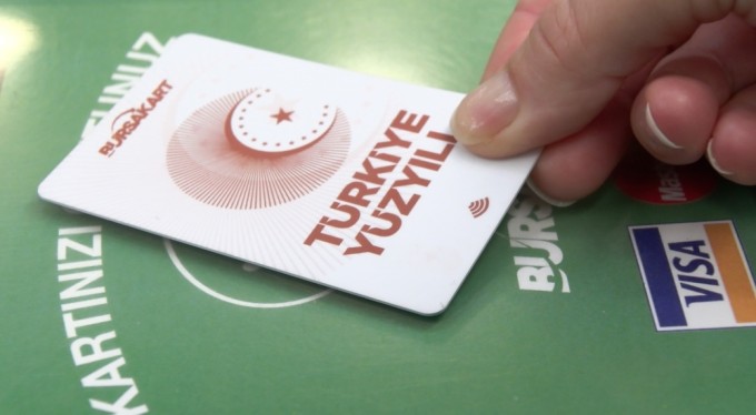 Bursa'da Cumhuriyet'e özel Bursakart piyasaya sürüldü