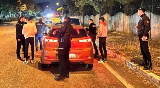 Bursa Emniyeti 'Huzur' uygulamalarını sürdürüyor