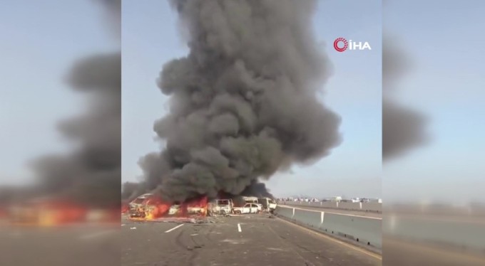 Mısır'da zincirleme kaza: 32 ölü, 63 yaralı