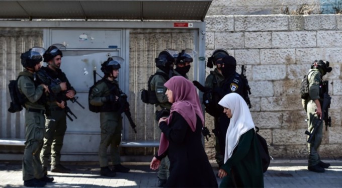 Mescid-i Aksa'daki 4. cumada İsrail güçlerinden Filistinlilere müdahale