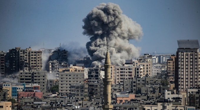 İsrail'in Gazze'ye saldırılarında can kaybı 9 bin 488'e yükseldi