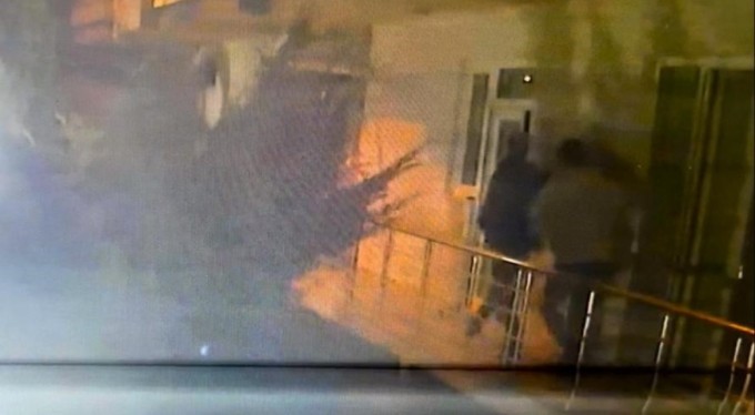 Bursa'da mücevher çalıp otobüsle kaçtılar! Kart ücretini de vatandaşa çektirdiler