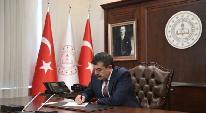 Bakan Tekin'den öğretmenlere teşekkür mektubu