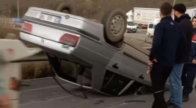 Bursa'da kontrolden çıkan otomobil takla attı!