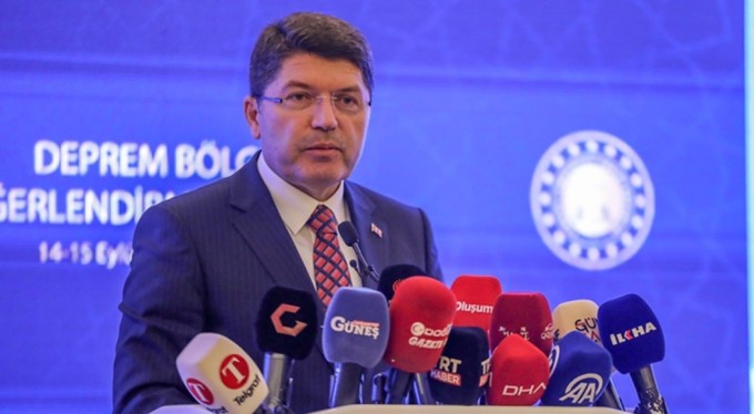 Bakan Tunç: "İsrail, Gazze Adalet binasını patlayıcılarla yerle bir etti"