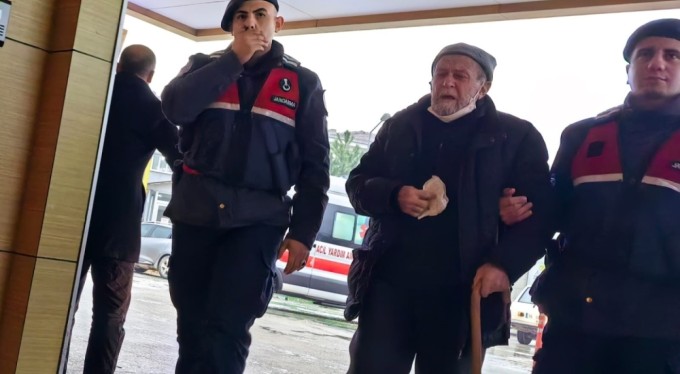 Bursa'da tutuklanan 81 yaşındaki adam hüngür hüngür ağladı!