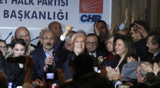 Mustafa Bozbey, Bursa Büyükşehir için adaylığını açıkladı!