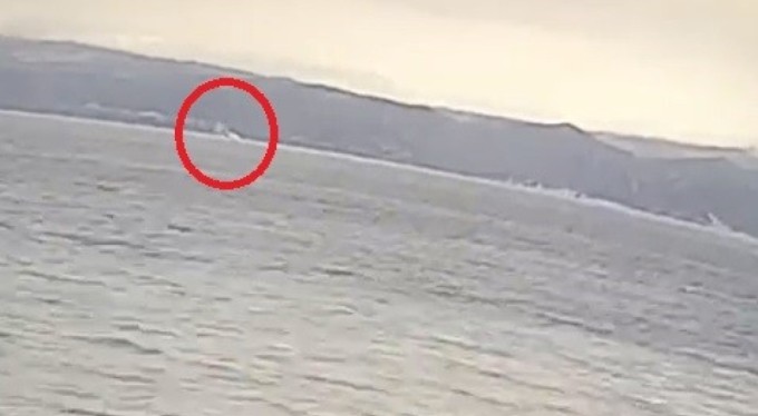 Bursa'daki deprem anından gizemli görüntü! Denizin ortasındaki beyaz duman gündem oldu