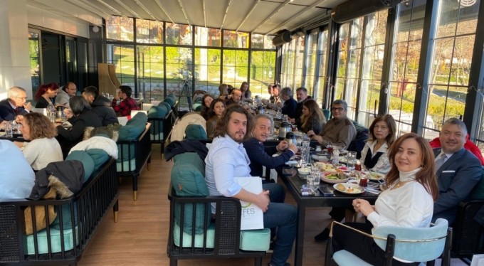 Bursa'da gazeteciler Nefes Dağyenice'de bir araya geldi