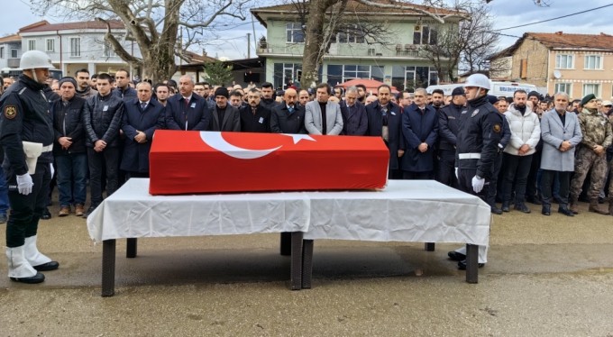 Cumhurbaşkanlığı koruma görevlisi polis son yolculuğa uğurlandı