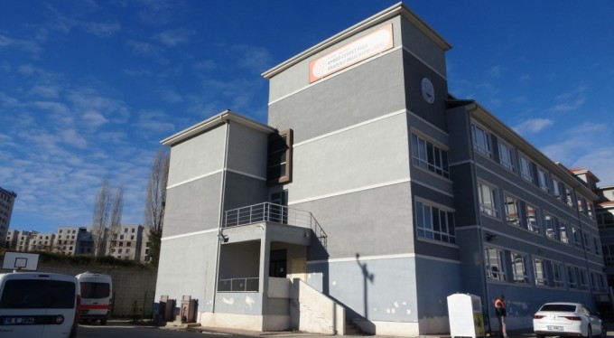 Bursa'daki okulda feci ölüm!